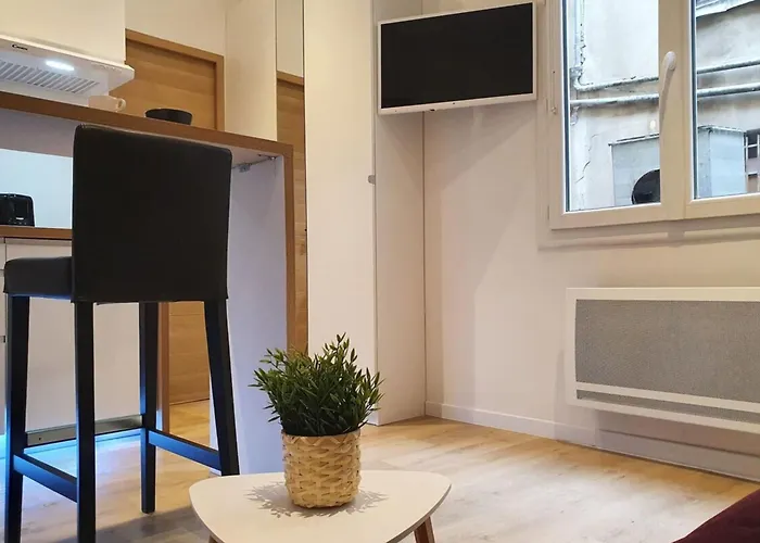 St Rome - A 2 Pas Du Capitole - Metro * Tuluza